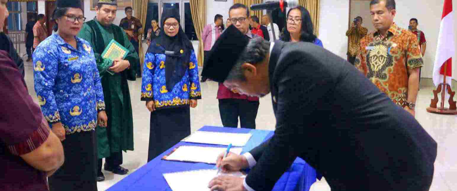 Jadi Motor Kemajuan, Wabup Taput Tantang Kepala Sekolah Manfaatkan AI untuk Mutu Pendidikan