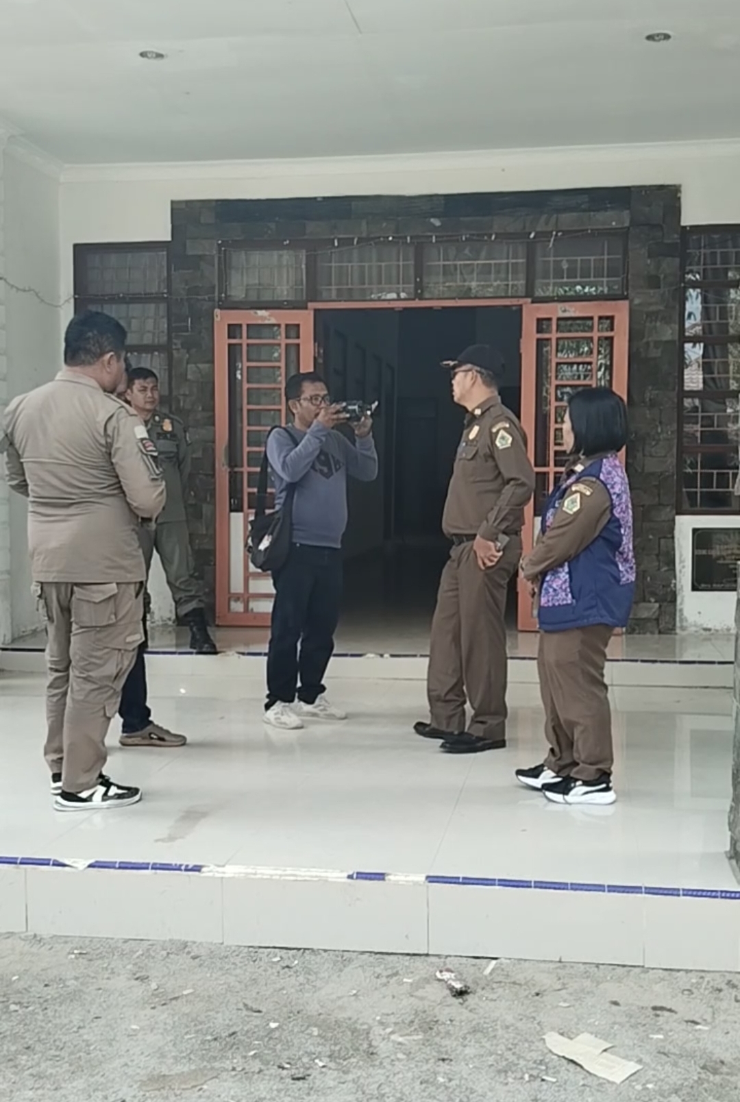 “Transparansi yang Tertahan, Kepercayaan yang Tergerus: Catatan Redaksi atas Kasus Parbaba”