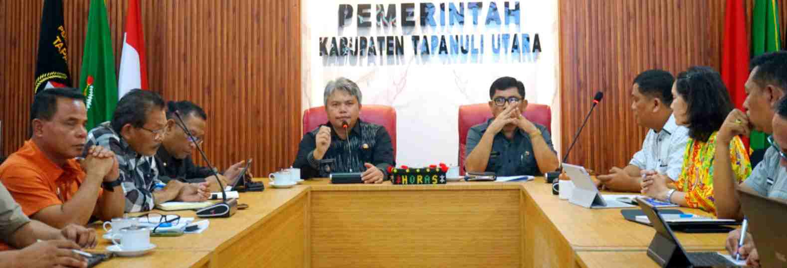 Pemkab Taput Gelar Bedah Rencana Aksi Setiap OPD demi Akselerasi Visi Misi